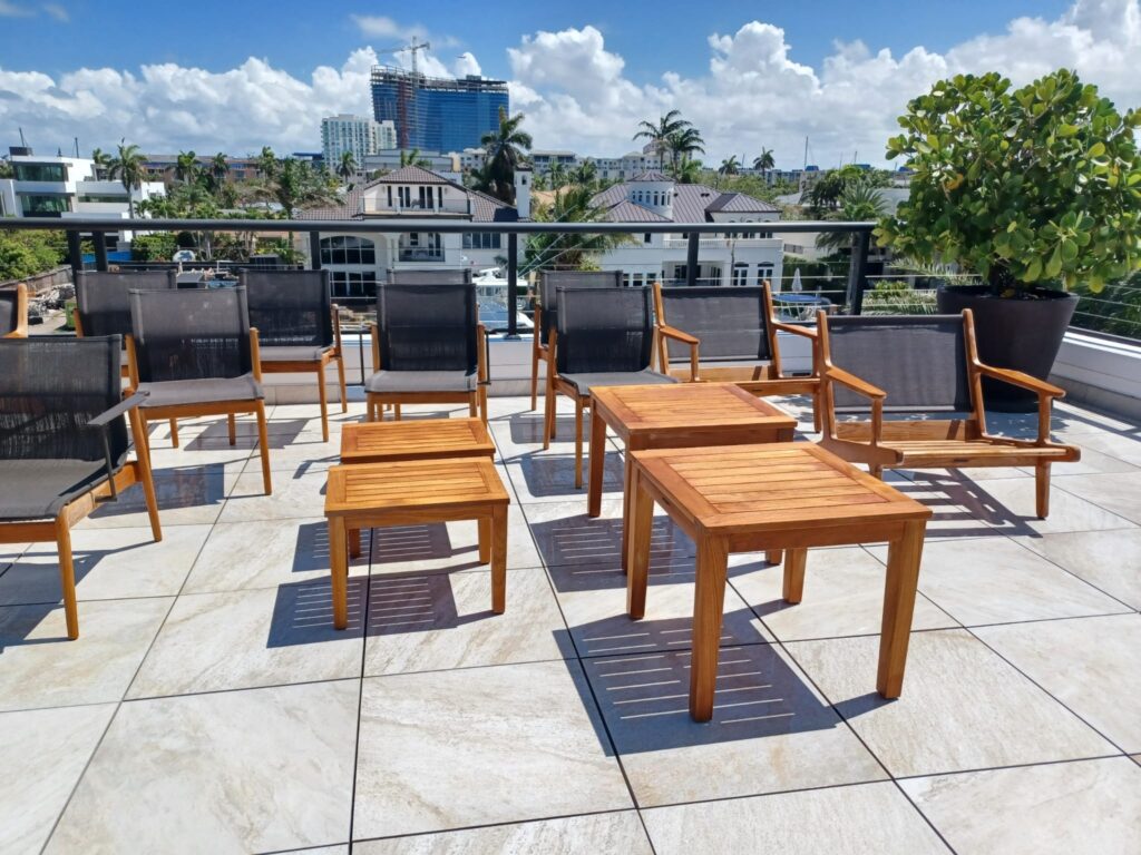 Touch Up Teak